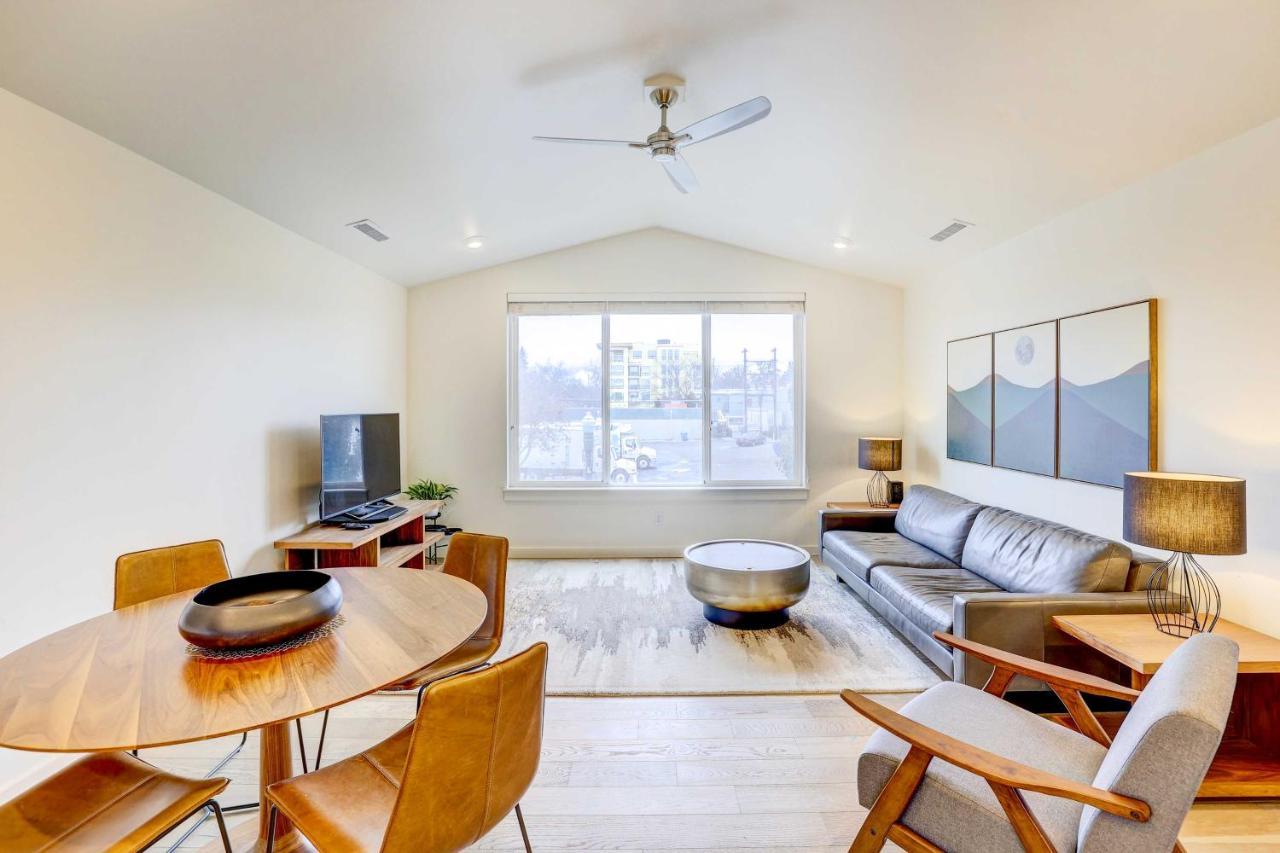 Beautiful Townhome - Steps To Downtown Boise! Exterior photo